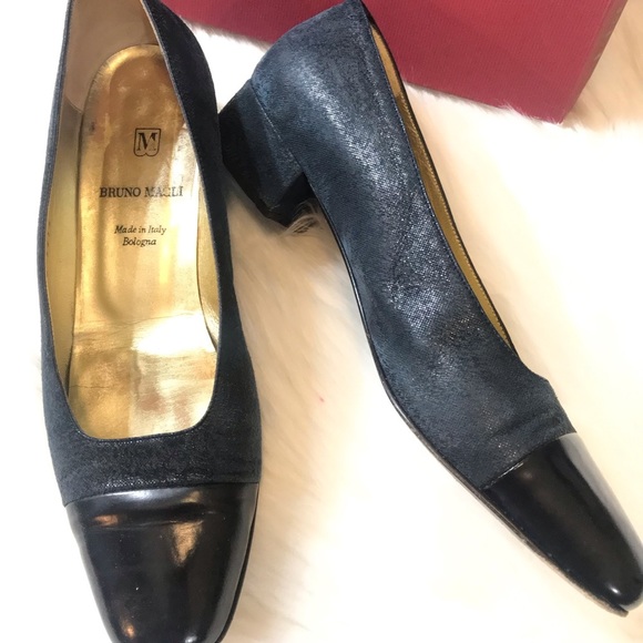 Vintage Bruno Magli 2” Navy Sparkle Heels - Picture 2 of 8